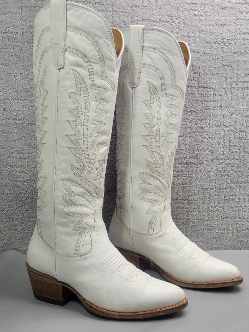 Tecovas The Abby Women's Size US 9.5B Snow Cowhide Cowgirl Boots.